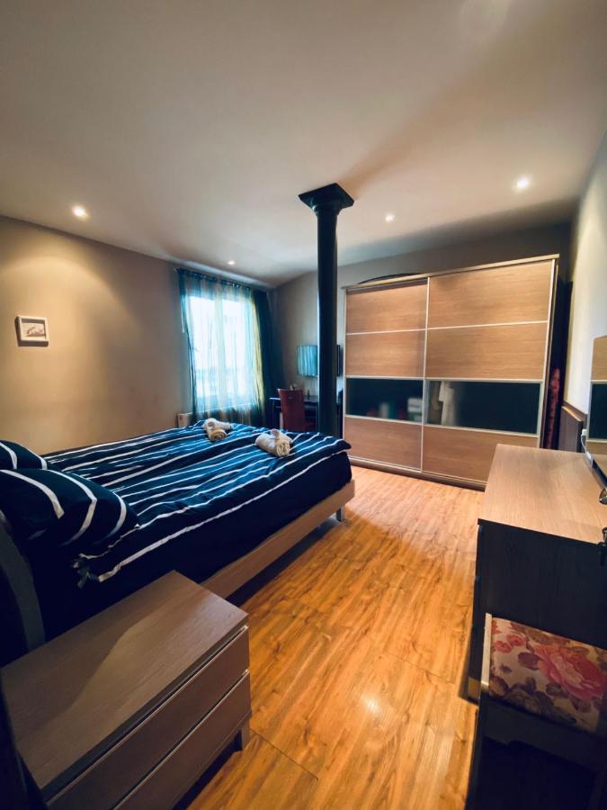 Opera Apartment Tbilisi ภายนอก รูปภาพ